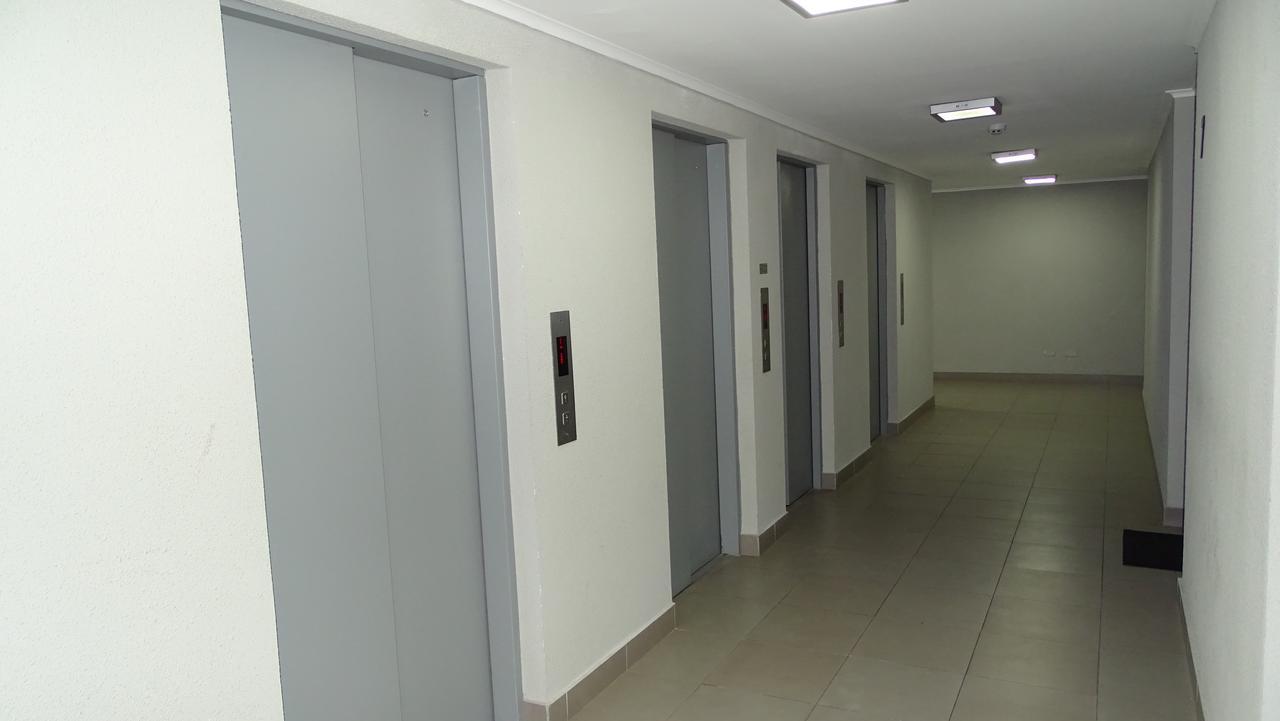 Moneda Express Apart Santiago Exterior foto