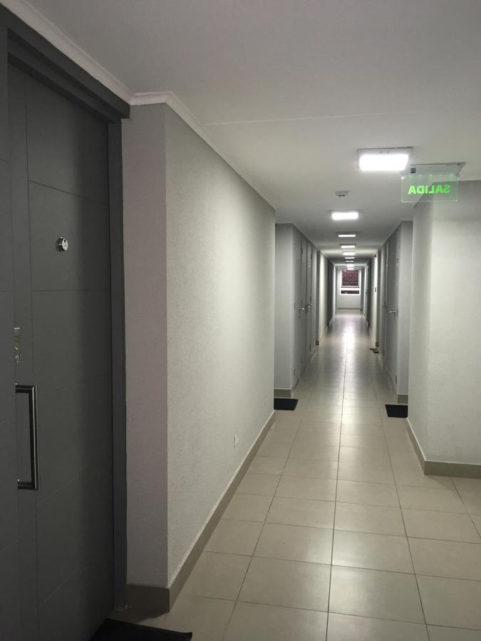 Moneda Express Apart Santiago Exterior foto